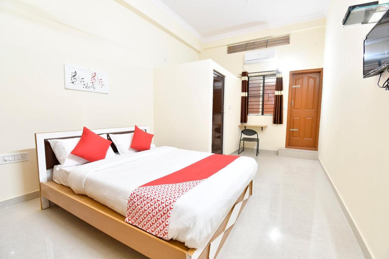 Oyo 44065 Sri Krishna Nilaya Hotel Bangalore Luaran gambar